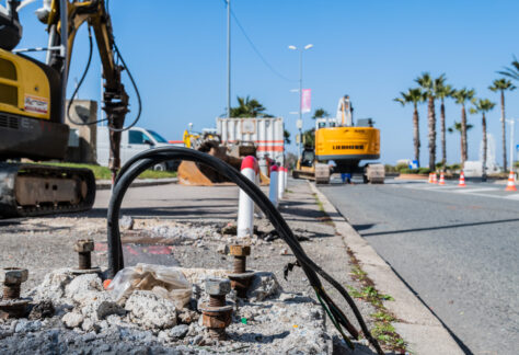 travaux sur la route, boulevard du Général de Gaulle à Saint-Raphaël