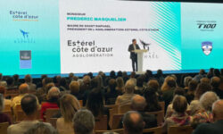 Triathlon mondial : un succès rendu possible grâce à l’engagement des bénévoles