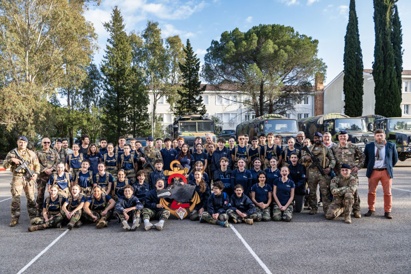 Parcours « Devenir Citoyen » : une immersion au cœur du 21ᵉ Régiment d’Infanterie de Marine à Fréjus
